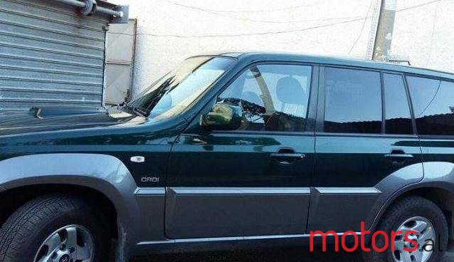 2004' Hyundai Terracan photo #2