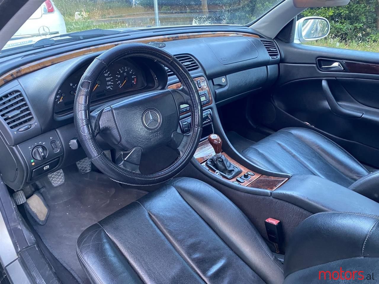 2001' Mercedes-Benz CLK 200 photo #5