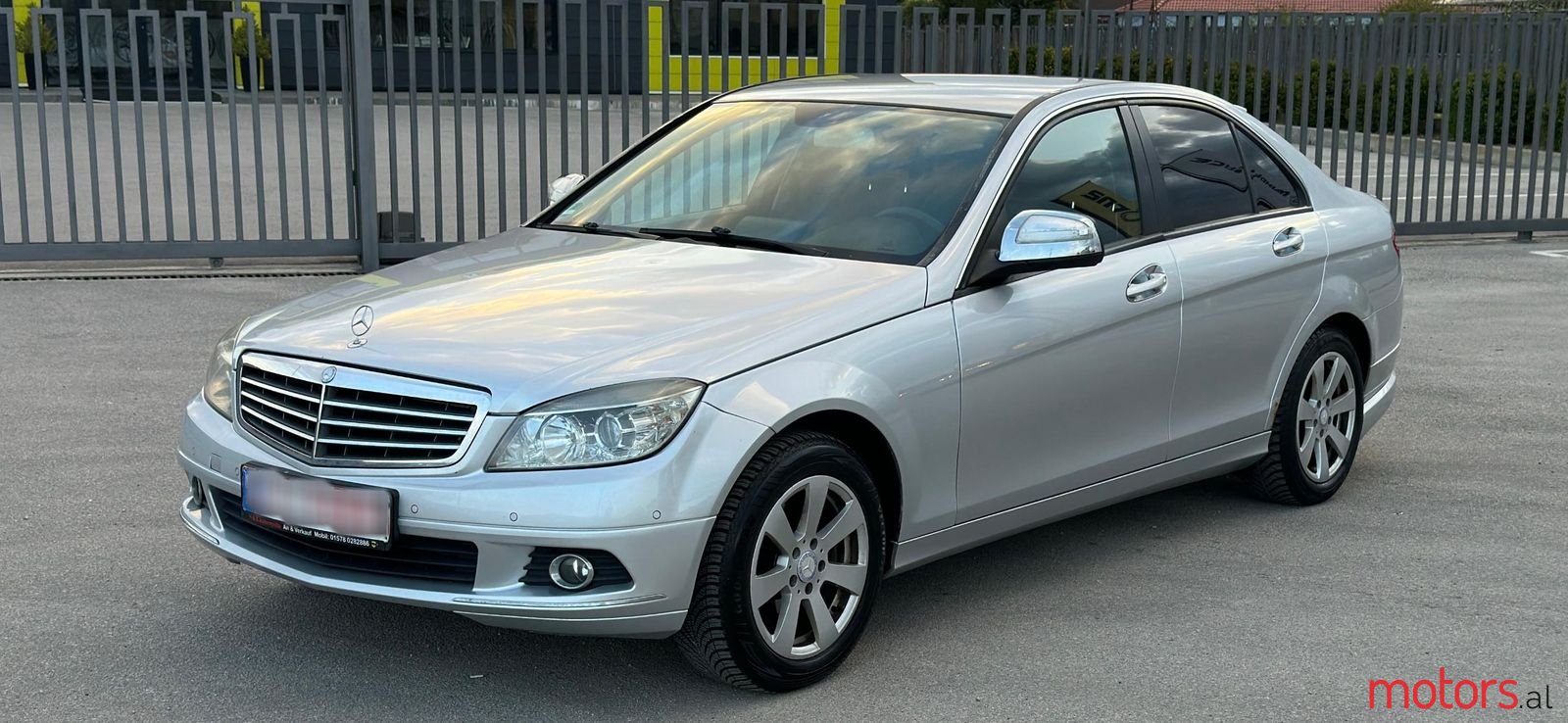 2008' Mercedes-Benz C 220 photo #1