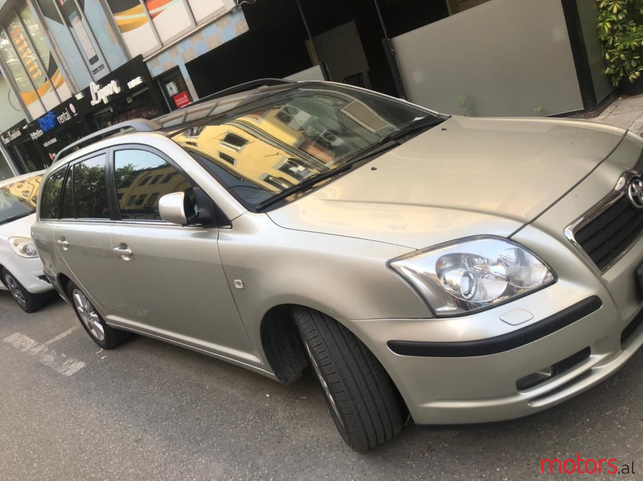 2006' Toyota Avensis photo #3