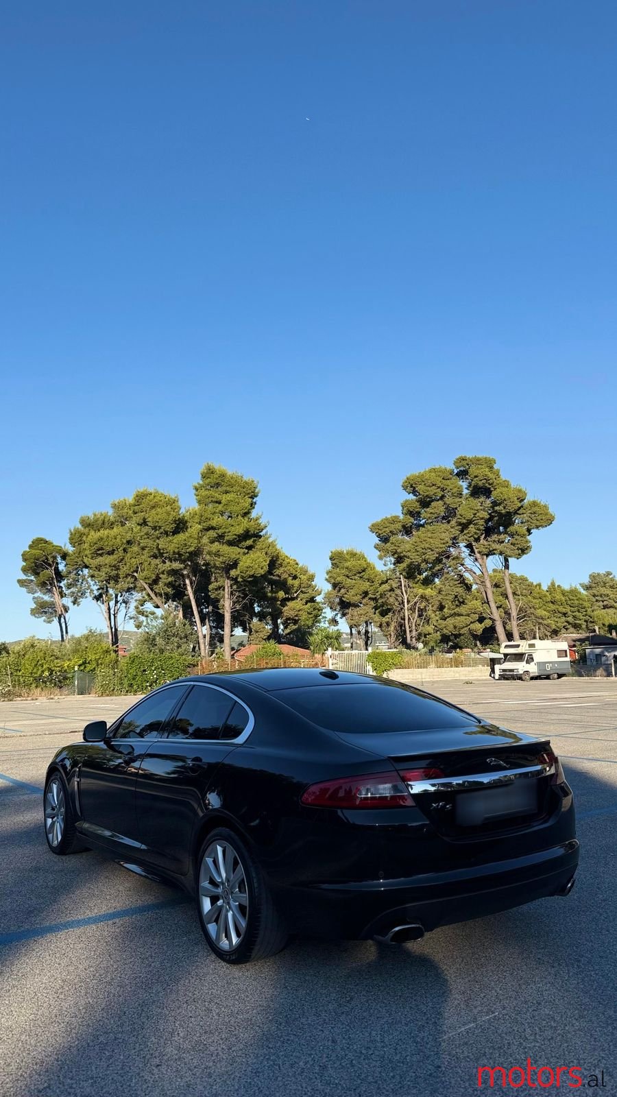 2012' Jaguar XF photo #6