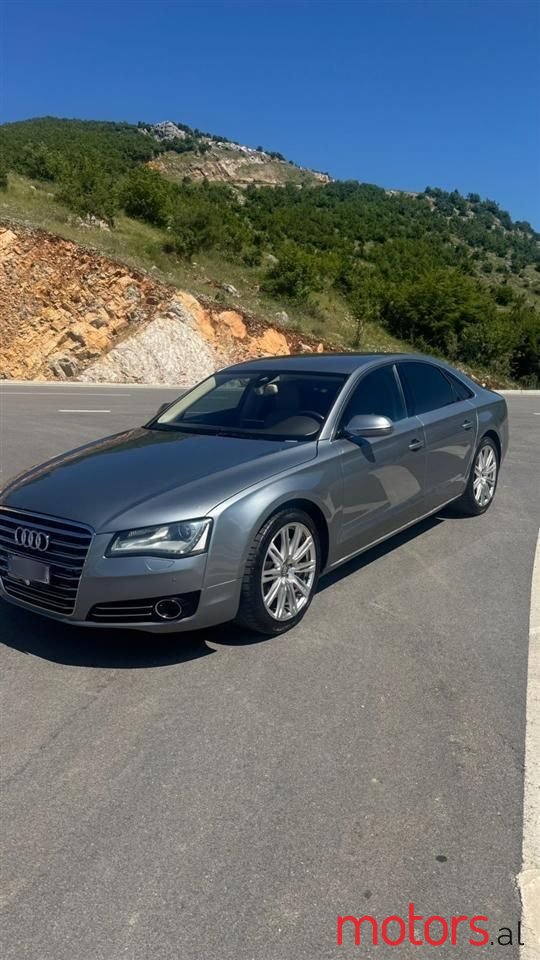 2010' Audi A8 photo #4