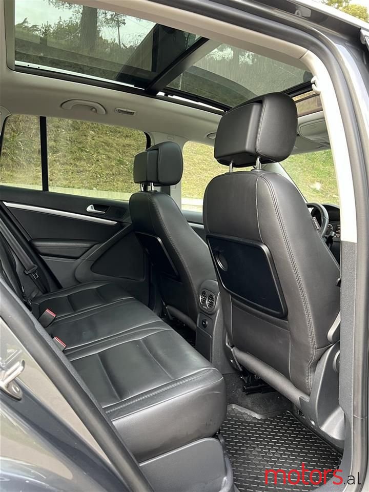 2013' Volkswagen Tiguan photo #4