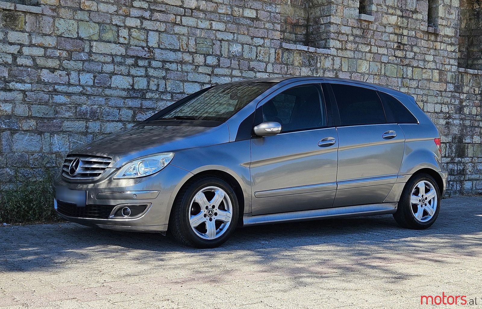 2006' Mercedes-Benz B 200 photo #2