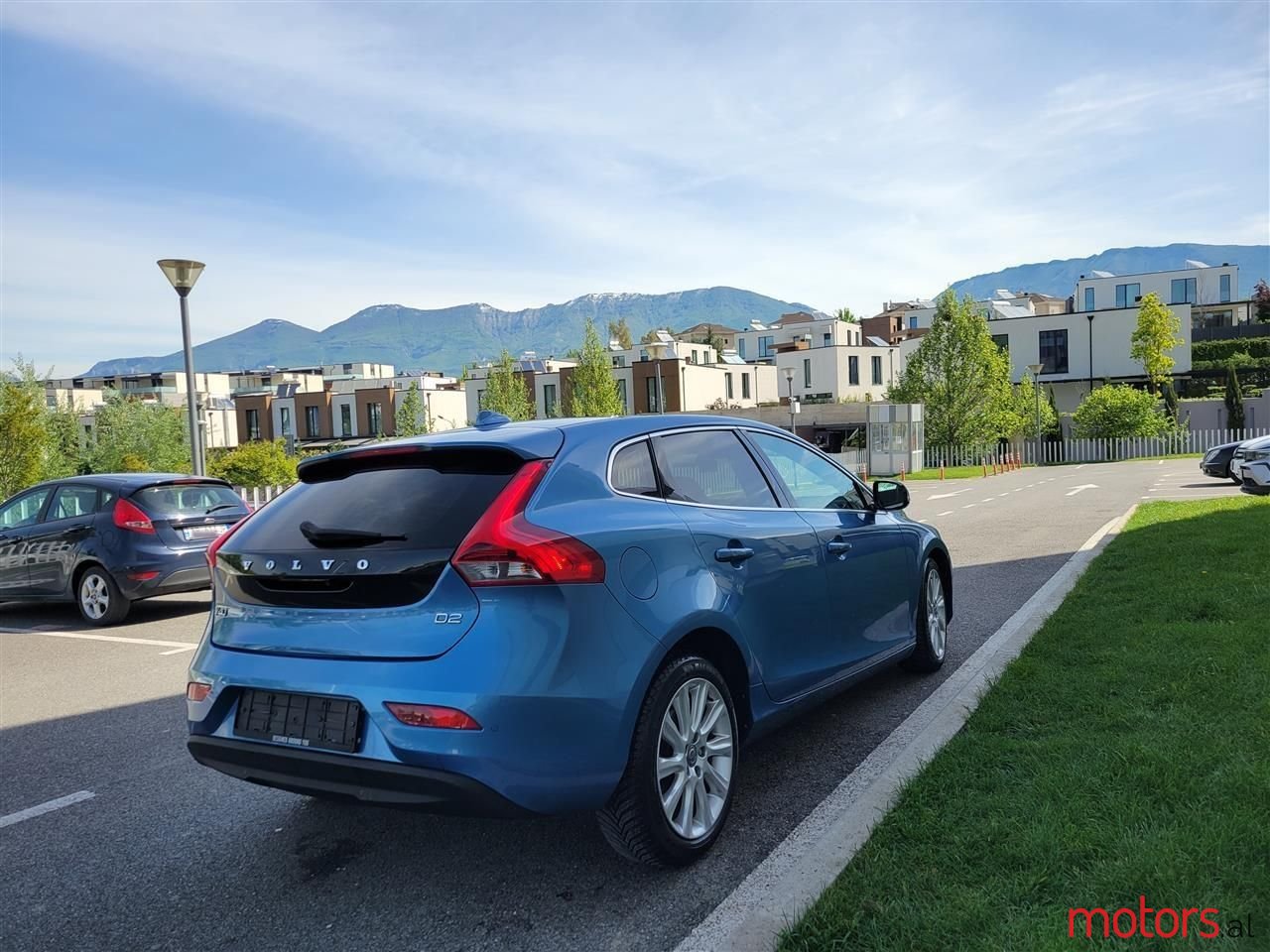 2015' Volvo V40 photo #4