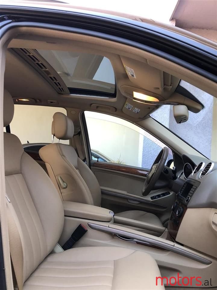 2008' Mercedes-Benz ML 320 photo #6