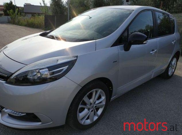 2015' Renault Grand Scenic photo #1