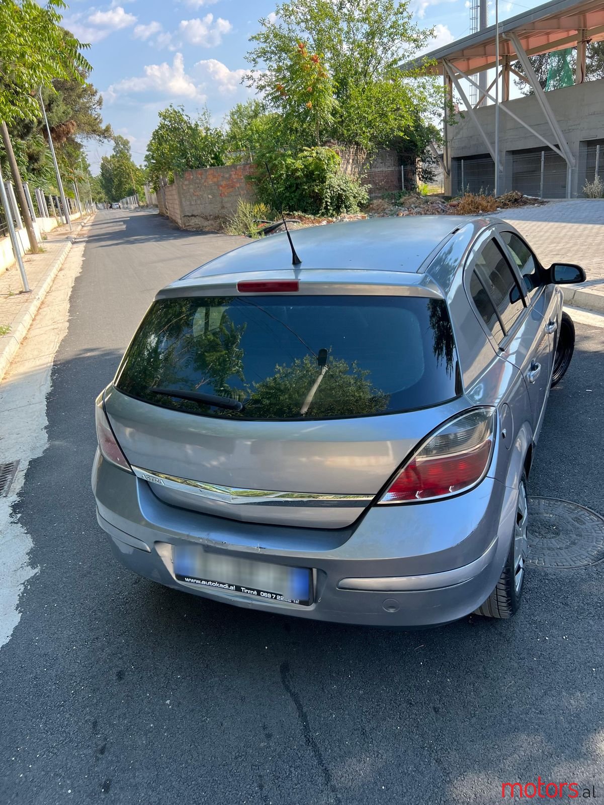 2010' Opel Astra photo #5