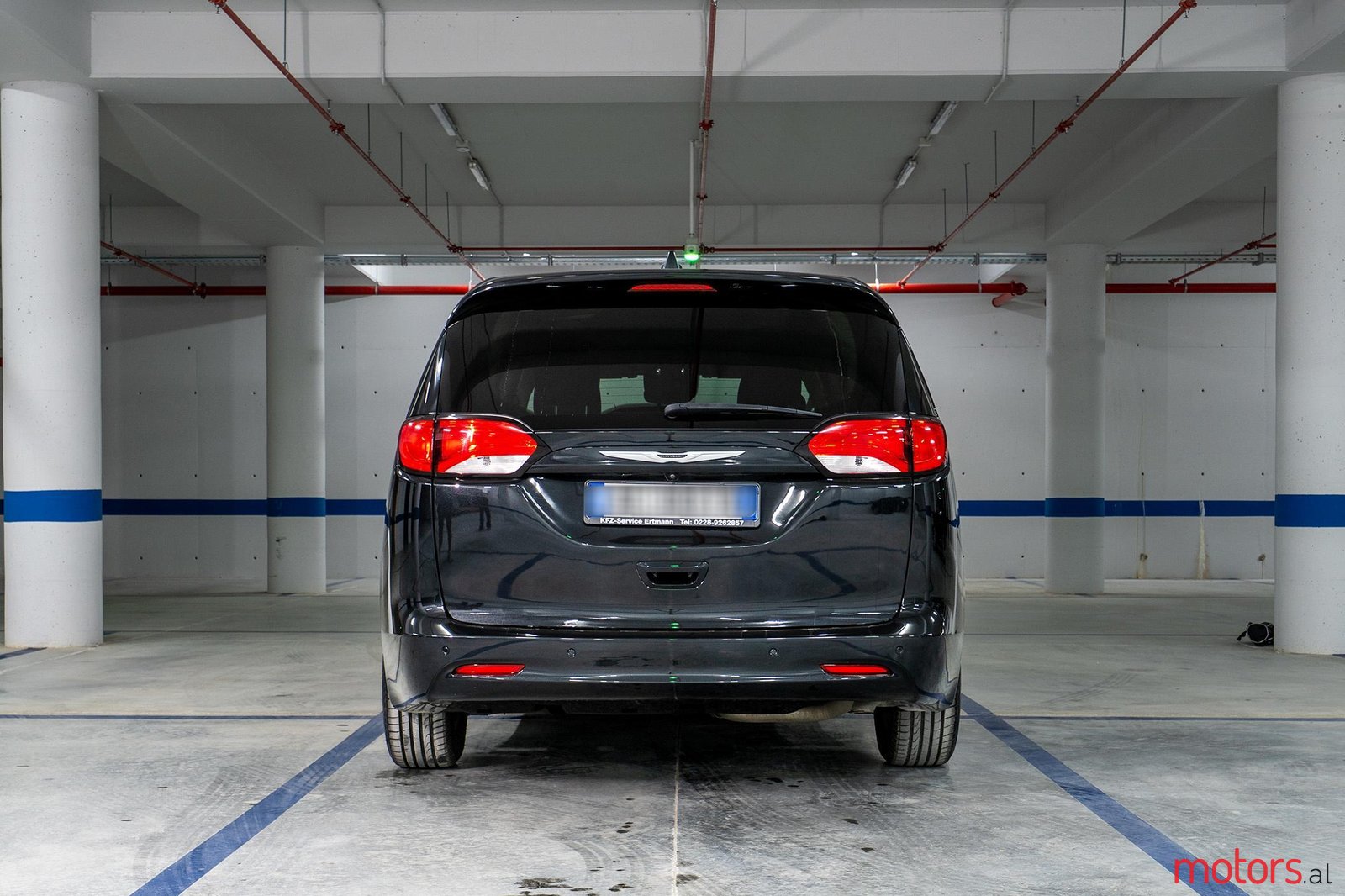 2022' Chrysler Voyager LX photo #3