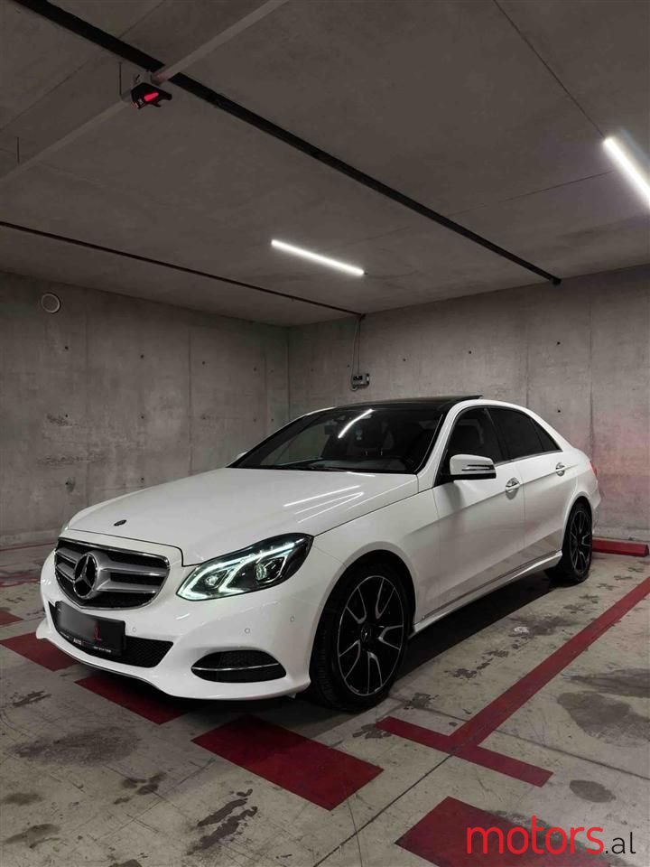 2014' Mercedes-Benz E 250 photo #2
