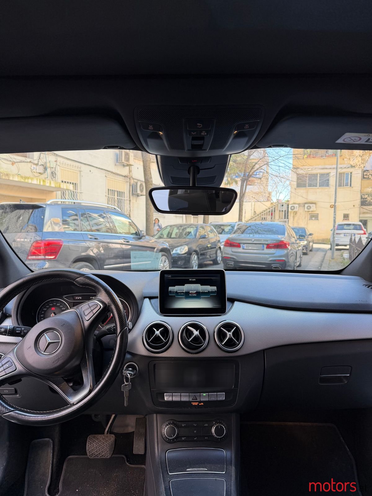 2015' Mercedes-Benz B 180 photo #5