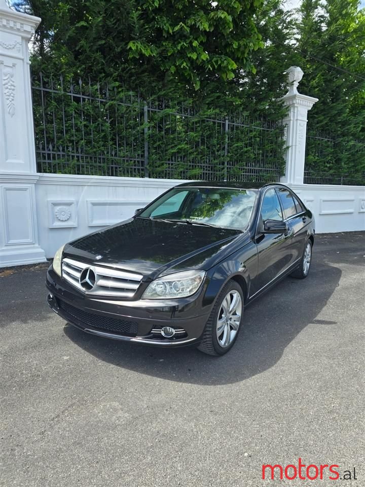 2010' Mercedes-Benz C 220 photo #3