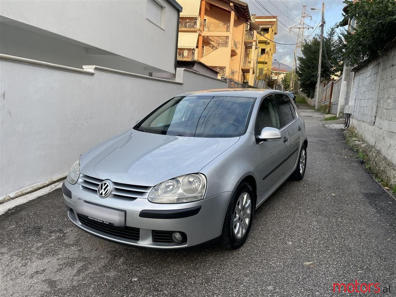 2008' Volkswagen Golf photo #1