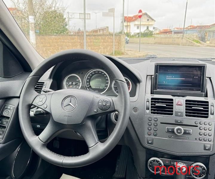 2009' Mercedes-Benz C 220 photo #4