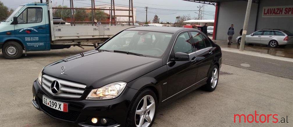 2011' Mercedes-Benz C 220 photo #1