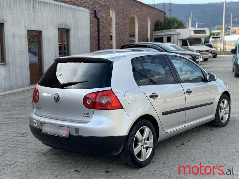 2006' Volkswagen Golf photo #4