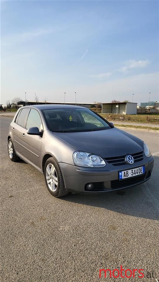 2007' Volkswagen Golf photo #3