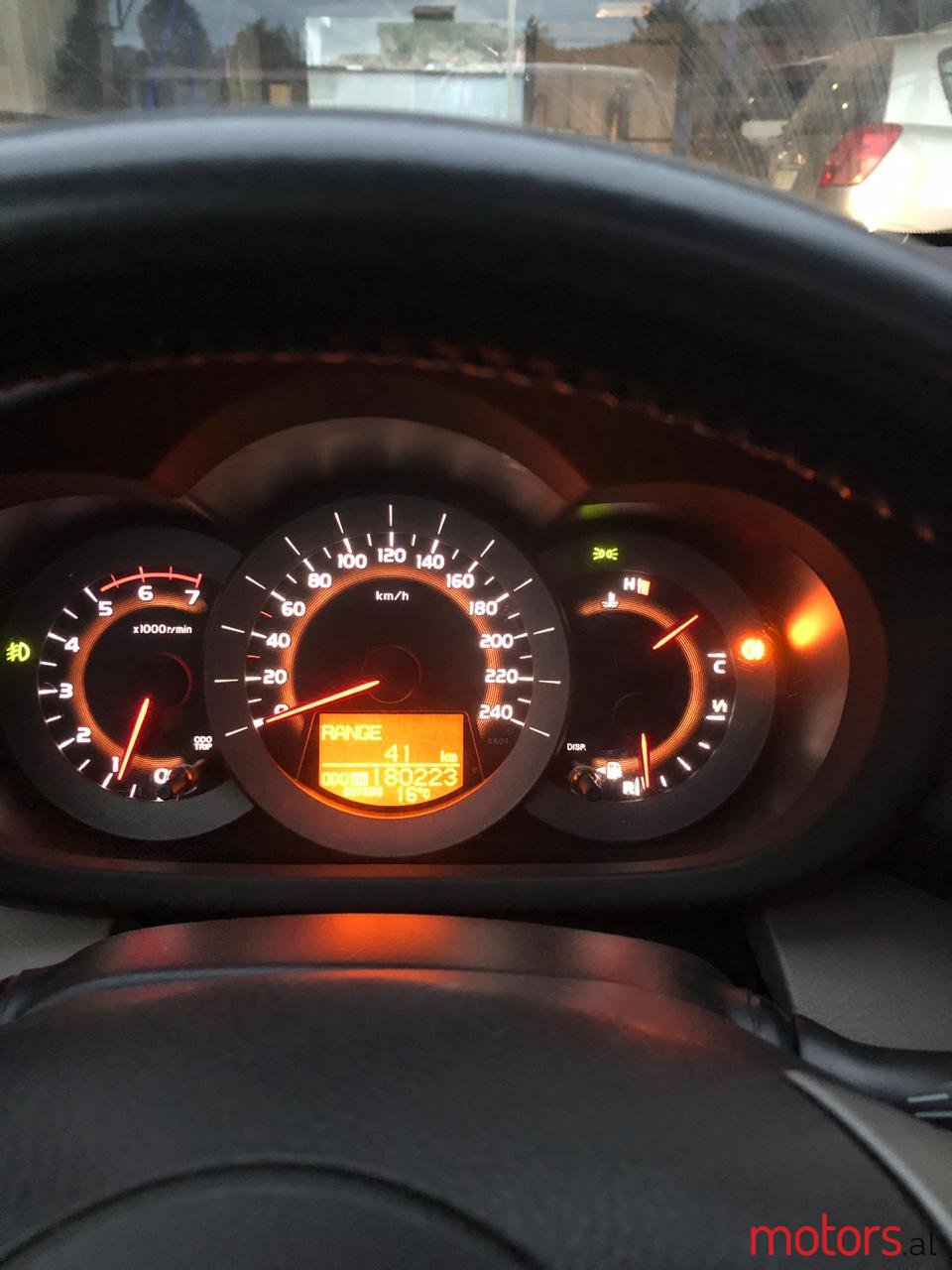 2006' Toyota RAV4 photo #2