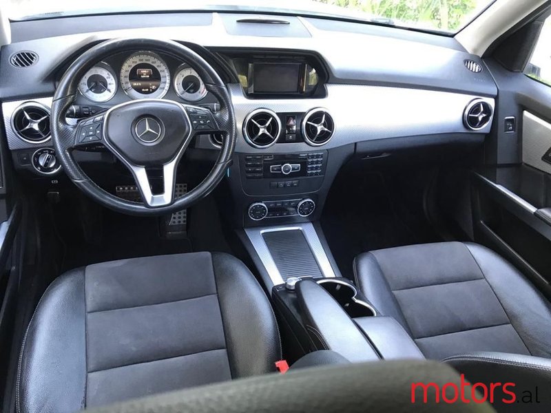 2014' Mercedes-Benz GLK 220 photo #6