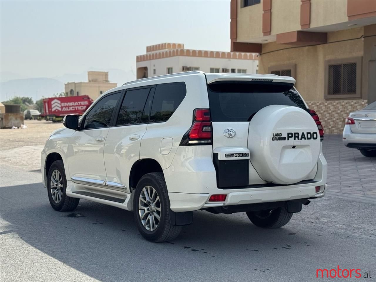 2019' Toyota Land Crusier photo #3