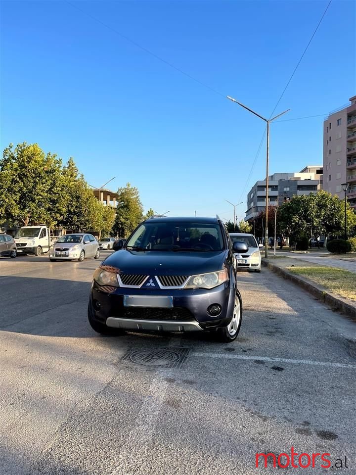 2007' Mitsubishi Outlander photo #4
