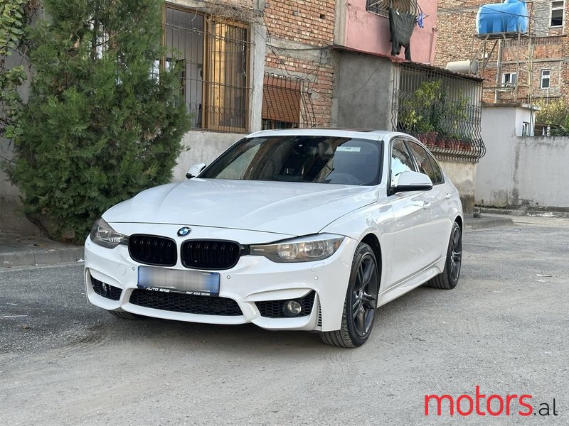 2015' BMW 320 photo #1