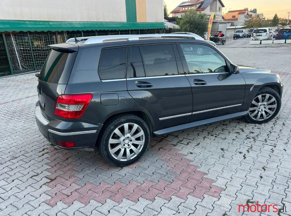 2010' Mercedes-Benz GLK 320 photo #4