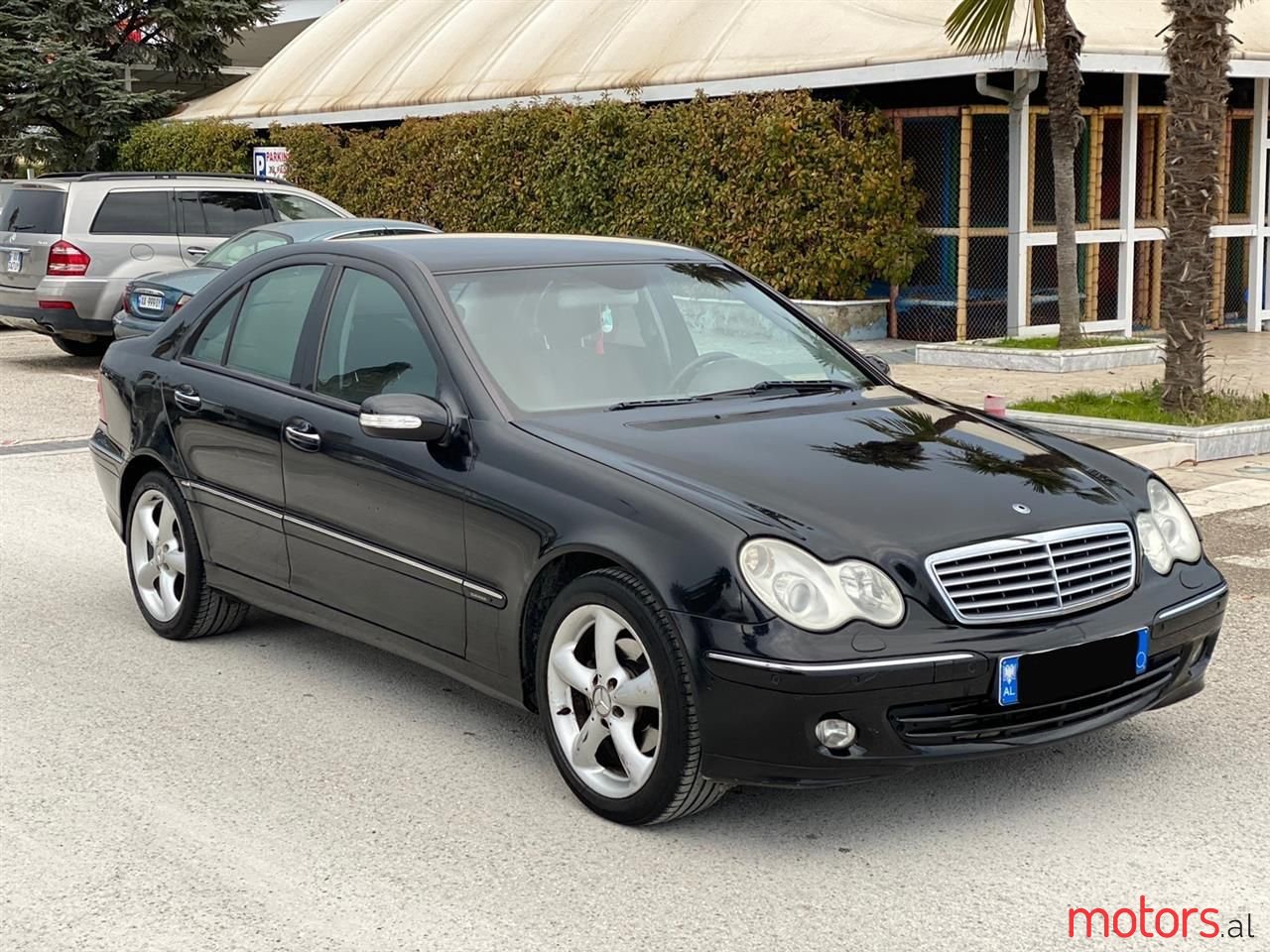 2004' Mercedes-Benz C 220 photo #2