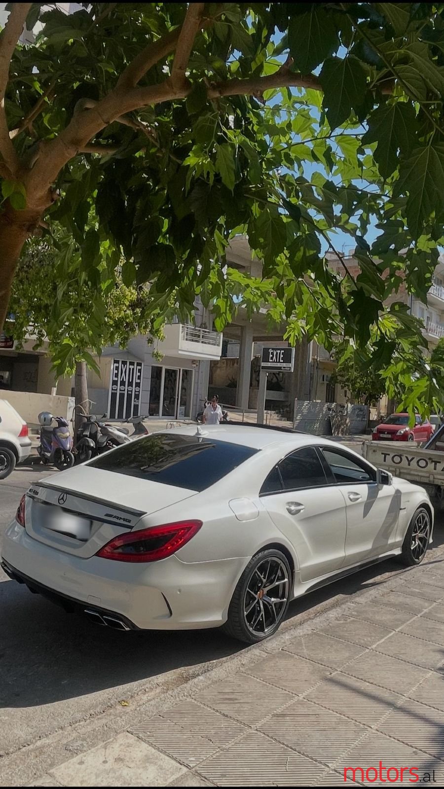 2014' Mercedes-Benz CLS 500 Shooting Brake photo #2