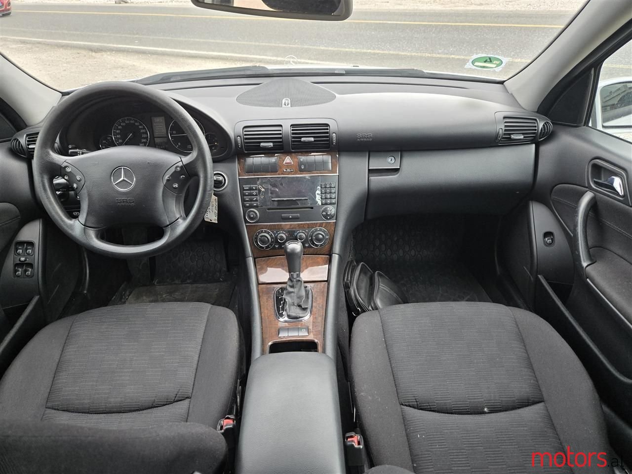 2006' Mercedes-Benz C 220 photo #1