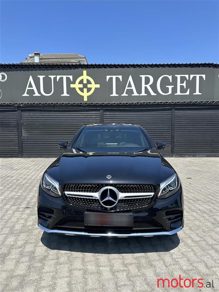 2017' Mercedes-Benz GLC 220 photo #4