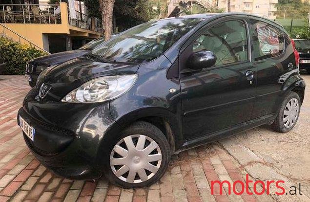 2006' Peugeot 107 photo #1
