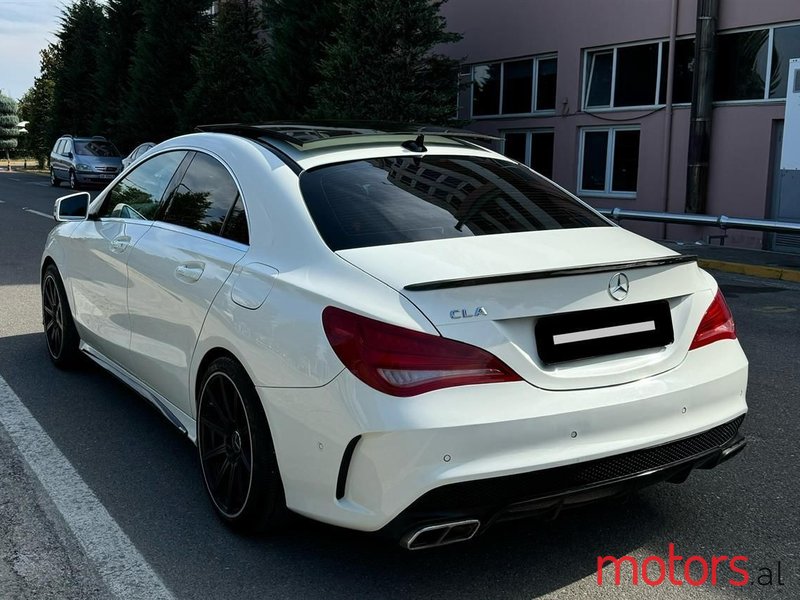 2014' Mercedes-Benz CLA 200 photo #6