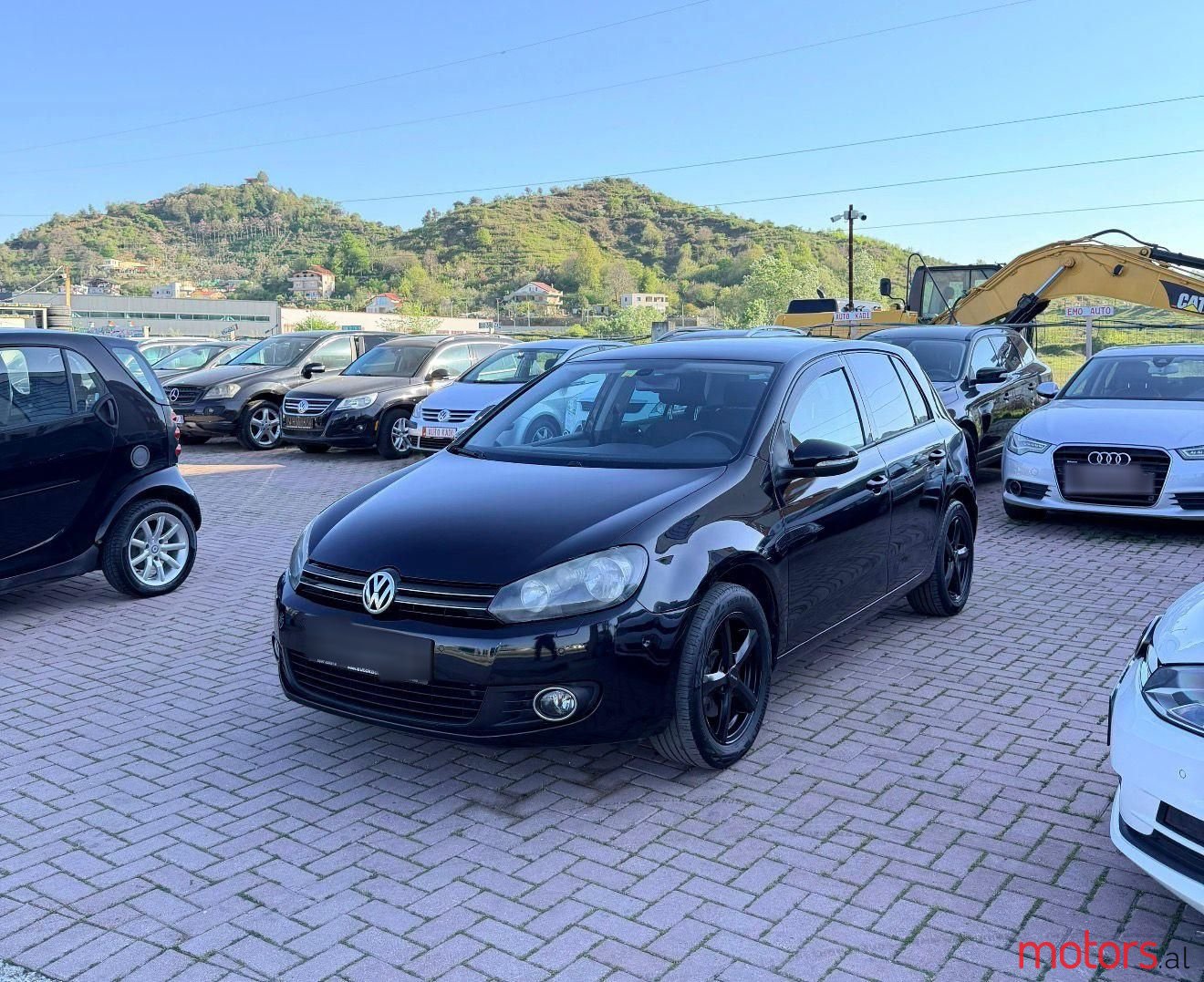 2012' Volkswagen Golf photo #1