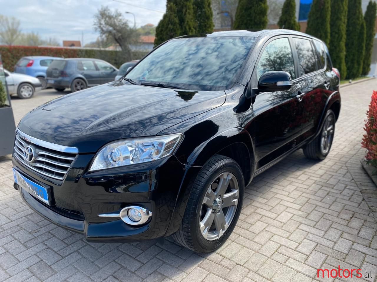 2010' Toyota RAV4 photo #1