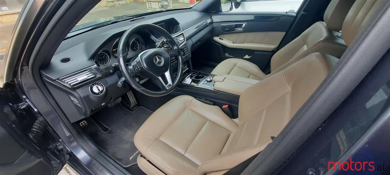 2009' Mercedes-Benz E 350 photo #4