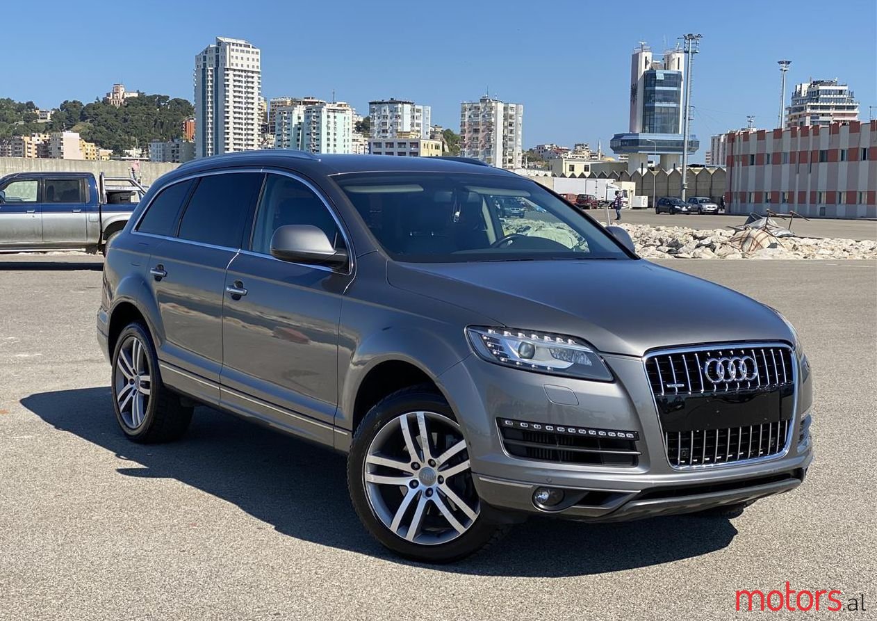 2011' Audi Q7 photo #1