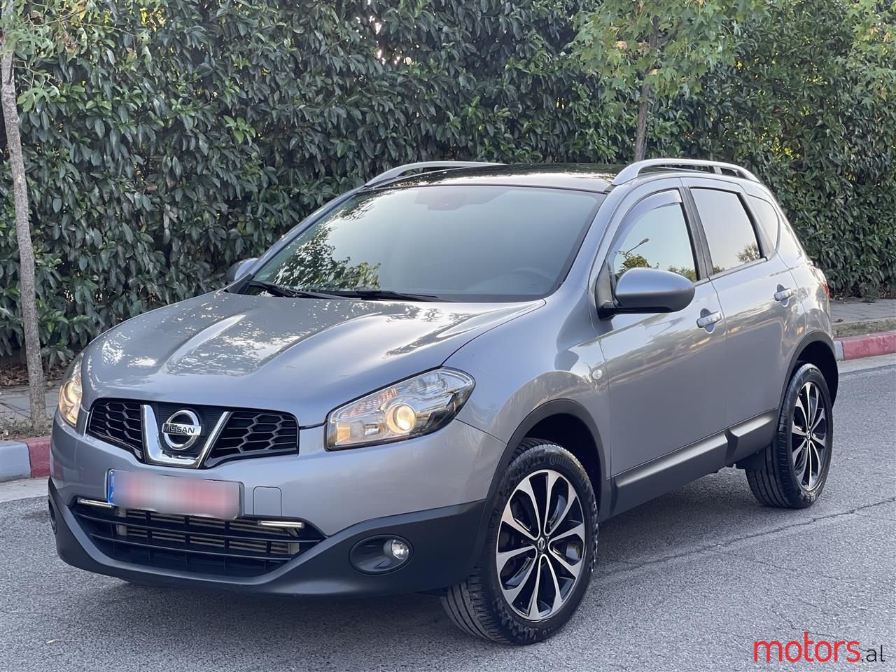 2013' Nissan Qashqai photo #1