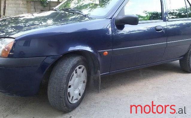 2001' Ford Fiesta photo #1