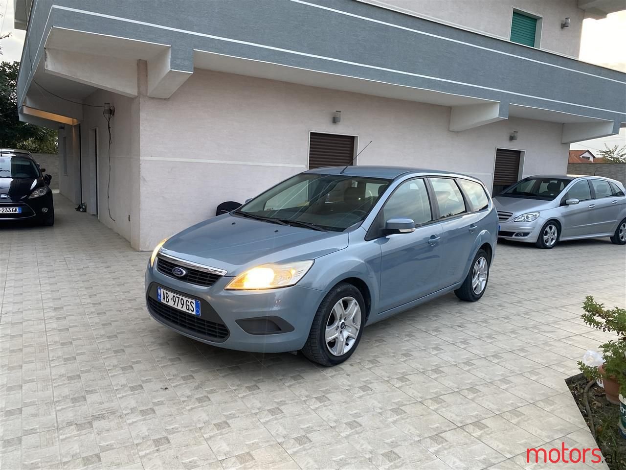 2009' Ford Focus photo #1