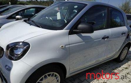 2017' Smart Forfour photo #1