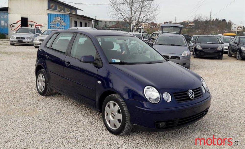 2004' Volkswagen Polo photo #1