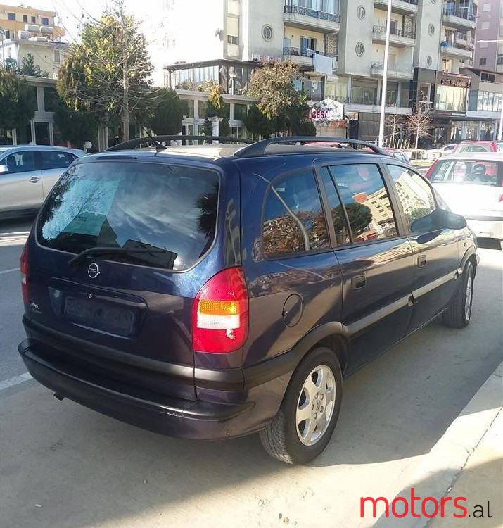 2001' Opel Zafira photo #1