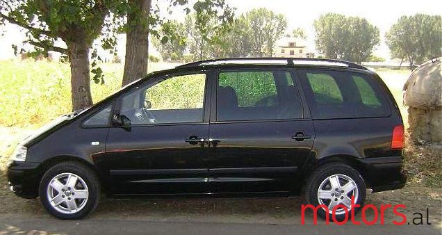2003' Volkswagen Sharan photo #2