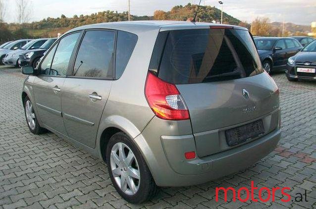 2005' Renault Scenic photo #2