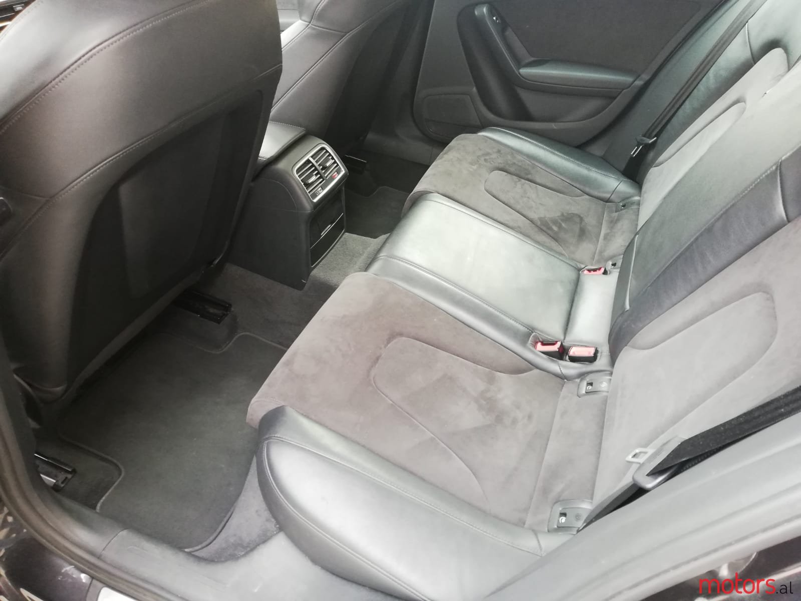 2013' Auto Moto Audi A4 photo #4