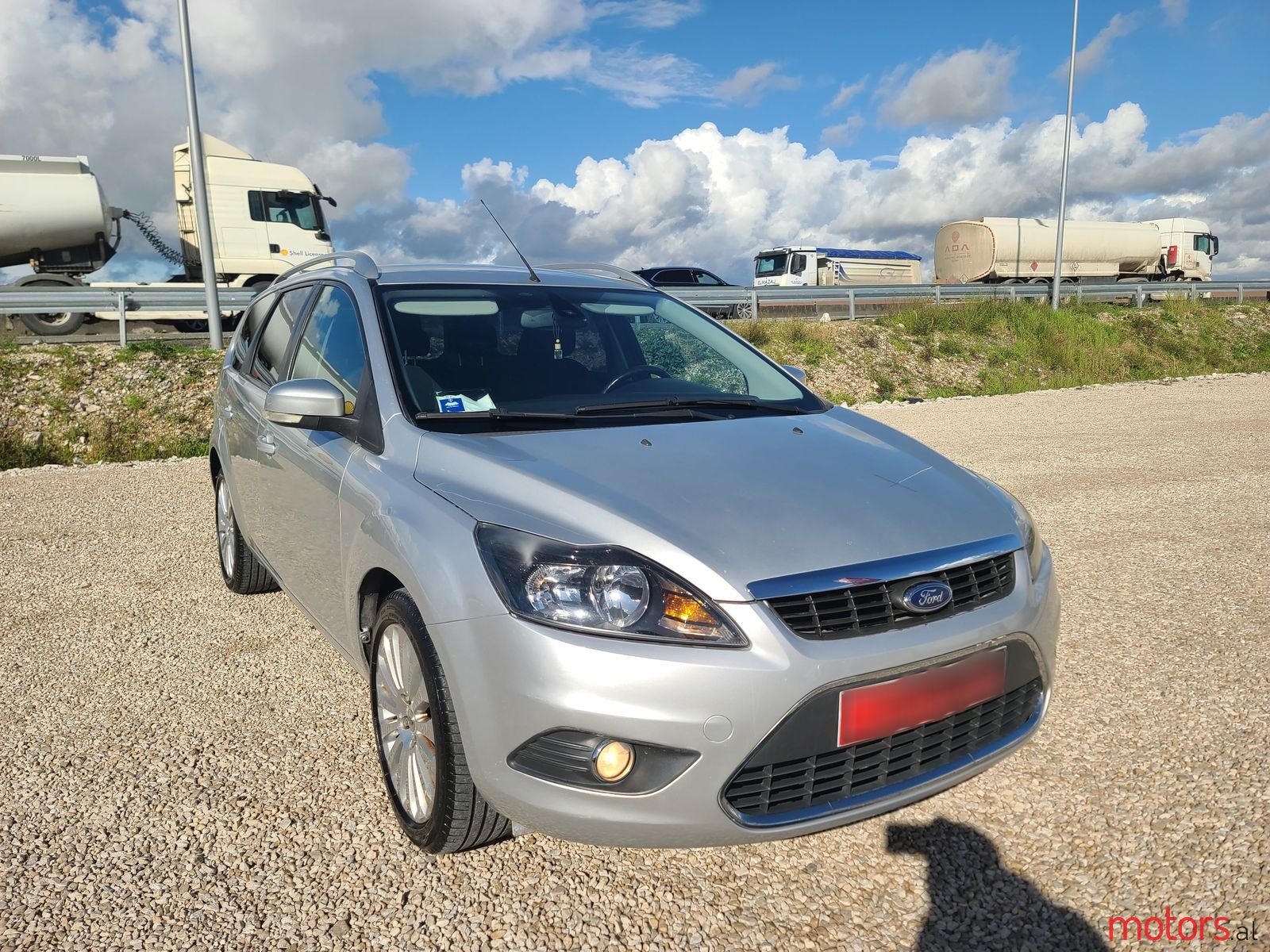 2010' Ford Focus photo #5