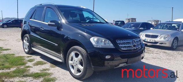 2007' Mercedes-Benz ML-Class photo #1