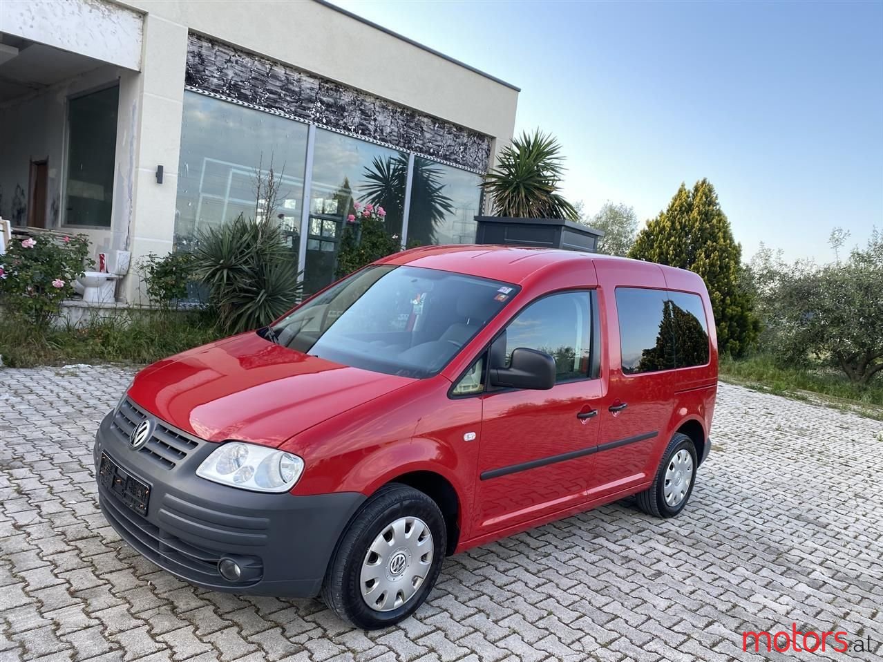 2007' Volkswagen Caddy photo #2