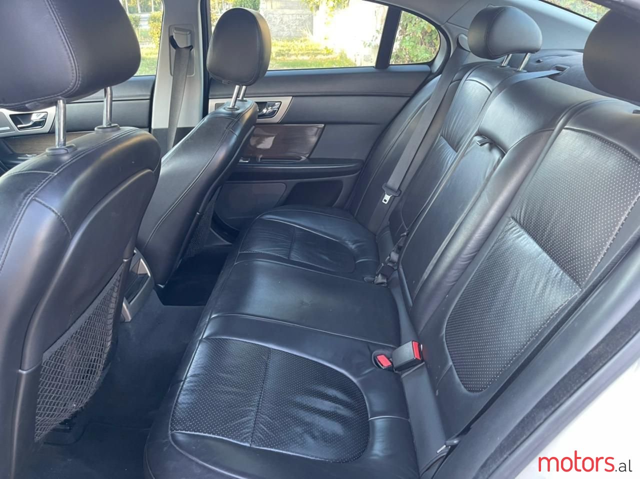 2008' Jaguar XF photo #5